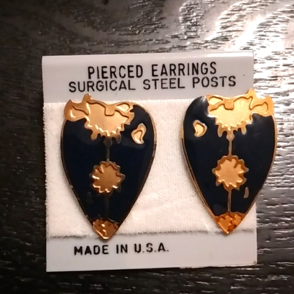 Unique enamel heart shaped earrings